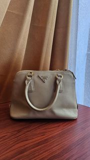 (Kategori: ) berada di . Dikirim oleh fanclau.bag (ID iklan 1363741501, Gambar 1). Deskripsi: .