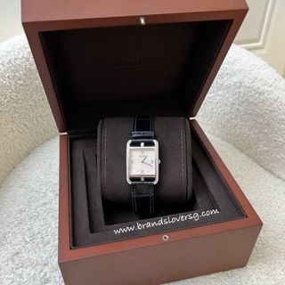 (Category: ) located in . Submitted by brands_lover (Listing ID 1363762823, Image 1). Description: .
