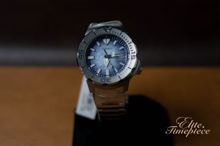 (Category: ) located in . Submitted by elite.timepiece (Listing ID 1363879799, Image 1). Description: .