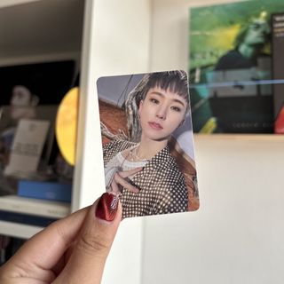 Seventeen Hoshi Face the Sun