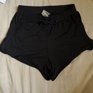 (Category: ) located in . Submitted by wyn.j (Listing ID 1363713497, Image 1). Description: .