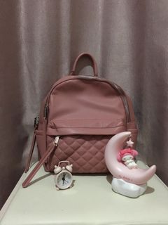 (Kategori: ) berada di . Dikirim oleh prelove_melody (ID iklan 1363849951, Gambar 1). Deskripsi: .
