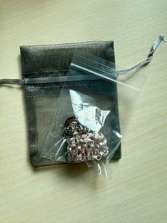 （分類：）位於 。 由 yynkk 提交（商品編號 1363968982，圖片 1）。簡介： 。