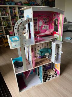 (Category: ) located in . Submitted by katiean (Listing ID 1363886798, Image 1). Description: .