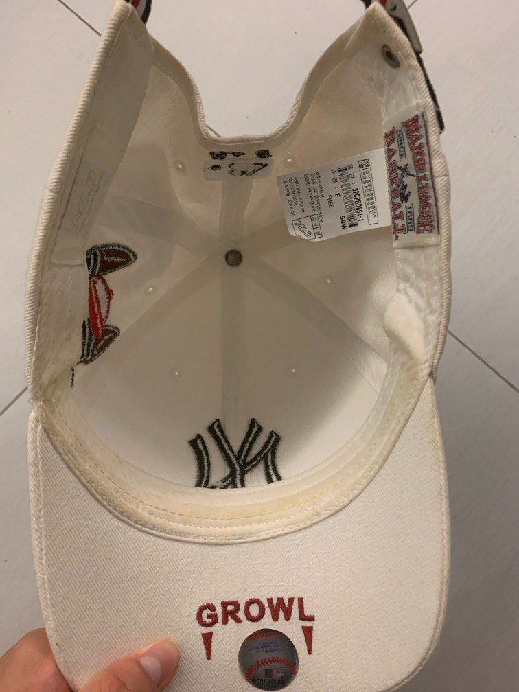 Baseball Cap （分類：棒球帽、帽）位於 Hong Kong。 由 thynmemer54635 提交（商品編號 1364029368，圖片 3）。簡介： Sitting on the shelf for a while, used once。