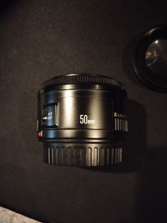 Canon EF Lens 50mm f/1.8