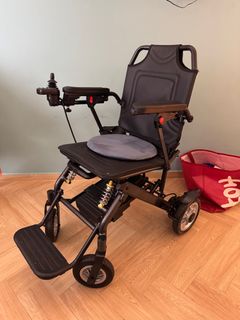 (Category: ) located in . Submitted by voromotors (Listing ID 1363964848, Image 1). Description: .