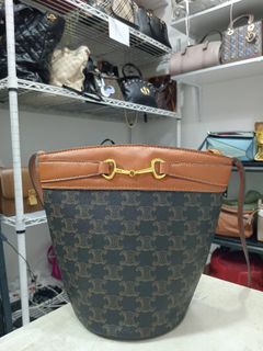 (Kategori: ) berada di . Dikirim oleh trendymewah.ice01 (ID iklan 1363948579, Gambar 1). Deskripsi: .