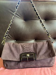 (Category: ) located in . Submitted by clynlyn (Listing ID 1363931422, Image 1). Description: .