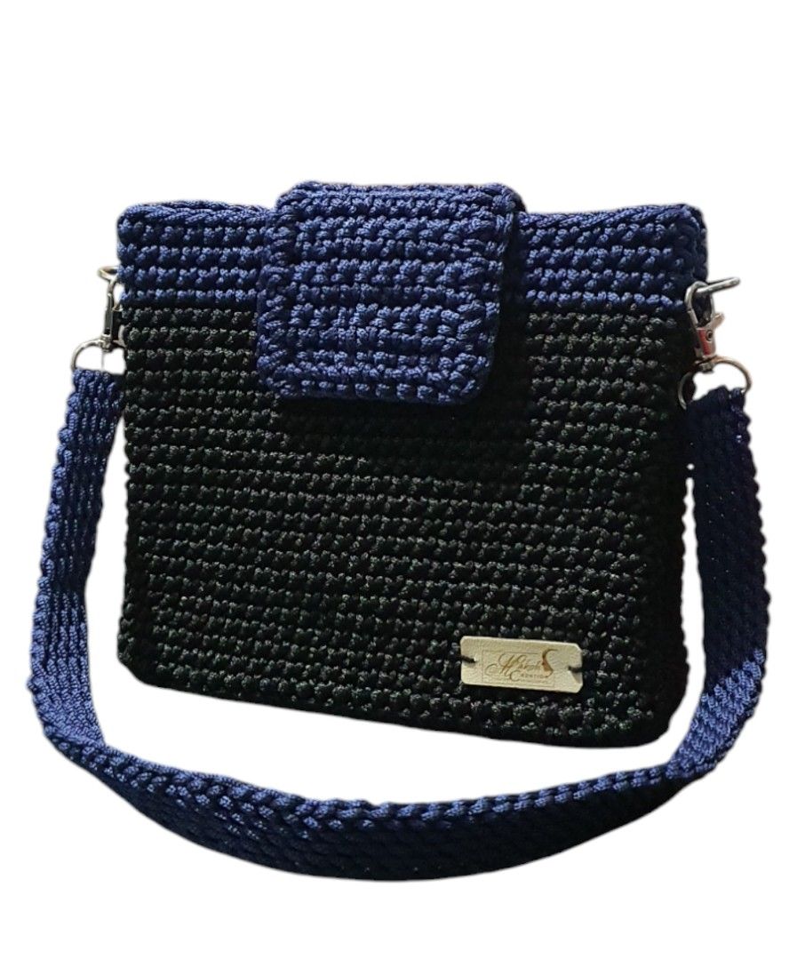 Crochet Shoulder Bag (Category: Luxury Bags & Wallets) located in Manila. Submitted by jee189 (Listing ID 1363997971, Image 3). Description: For Sale❣️ Handcrafted 🥰 Simple yet elegant in style✨️ Follow me for more upcoming handmade Crochet Bags or like and follow my personal page Makoh Creation 💕 For mode of Payment: Gcash / Paymaya For Shipping: JNT (Metro Manila and Province) same day delivery thru Lalamove #handmadebyme #handcraftedwithpass
