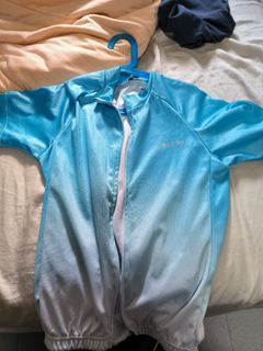 (Category: ) located in . Submitted by ronnyng (Listing ID 1364017772, Image 1). Description: .