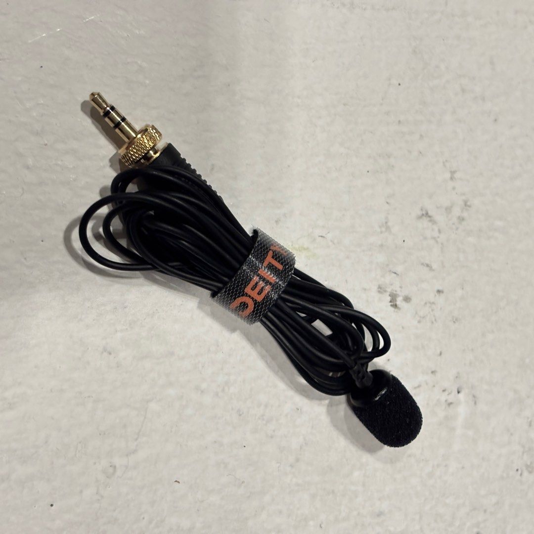 Deity Microphones W.Lav Pro Omni Lavalier Microphone with 3.5mm Locking Connector (Category: Microphones) located in Singapore. Submitted by realonic (Listing ID 1363990900, Image 1). Description: Got 2 pieces. Not using it. .