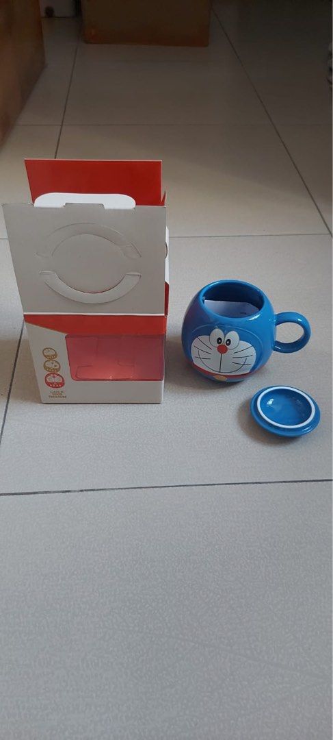 Doraemon mug （分類：茶具配件）位於 Hong Kong。 由 caroldanvers1989 提交（商品編號 1363974564，圖片 2）。簡介： 。