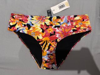 (Category: ) located in . Submitted by sgels (Listing ID 1363976616, Image 1). Description: .
