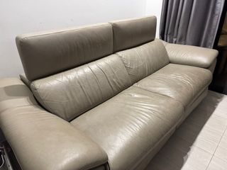 (Category: ) located in . Submitted by vivicyh (Listing ID 1364030378, Image 1). Description: .