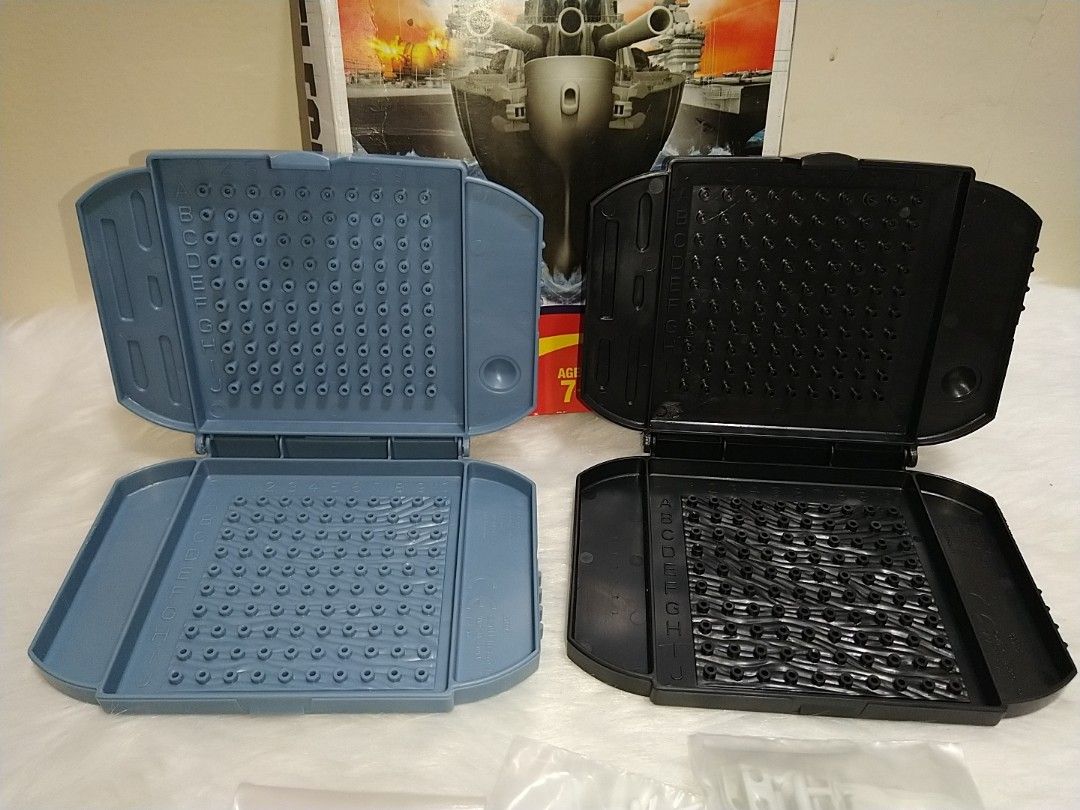 Grab & Go Battleship by Hasbro (Category: Action & Battle Toys) located in Cavite. Submitted by tinetaclesss (Listing ID 1363914114, Image 3). Description: complete.