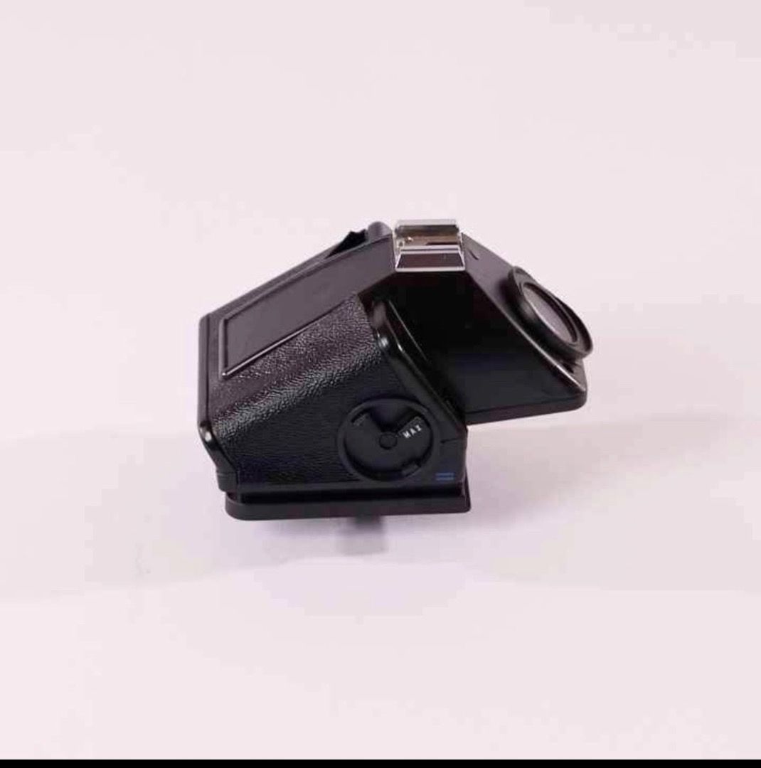 Hasselblad 205 FCC System (Category: Cameras) located in Makati City. Submitted by voden08 (Listing ID 1363940870, Image 3). Description: A. Body: Hasselblad 205 FCC B. Lens: 1) 2.8/150 Carl Zeiss Sonnar 2) 2.8/80 Carl Zeiss Planar 3) 2.8/50 Carl Zeiss Distagon C. Film Backs: 1) E 12 6x6 (2 backs) 2) E 16 645 (1 back) 3) Polaroid 100 Hasselblad D. Filters: Hasselblad Red 6X 93 -2.5 HZ 1X 93 -0 PL 3X 93 -1.5 Hasselblad PL 3X 60 -1.5 Hasselblad UV 
