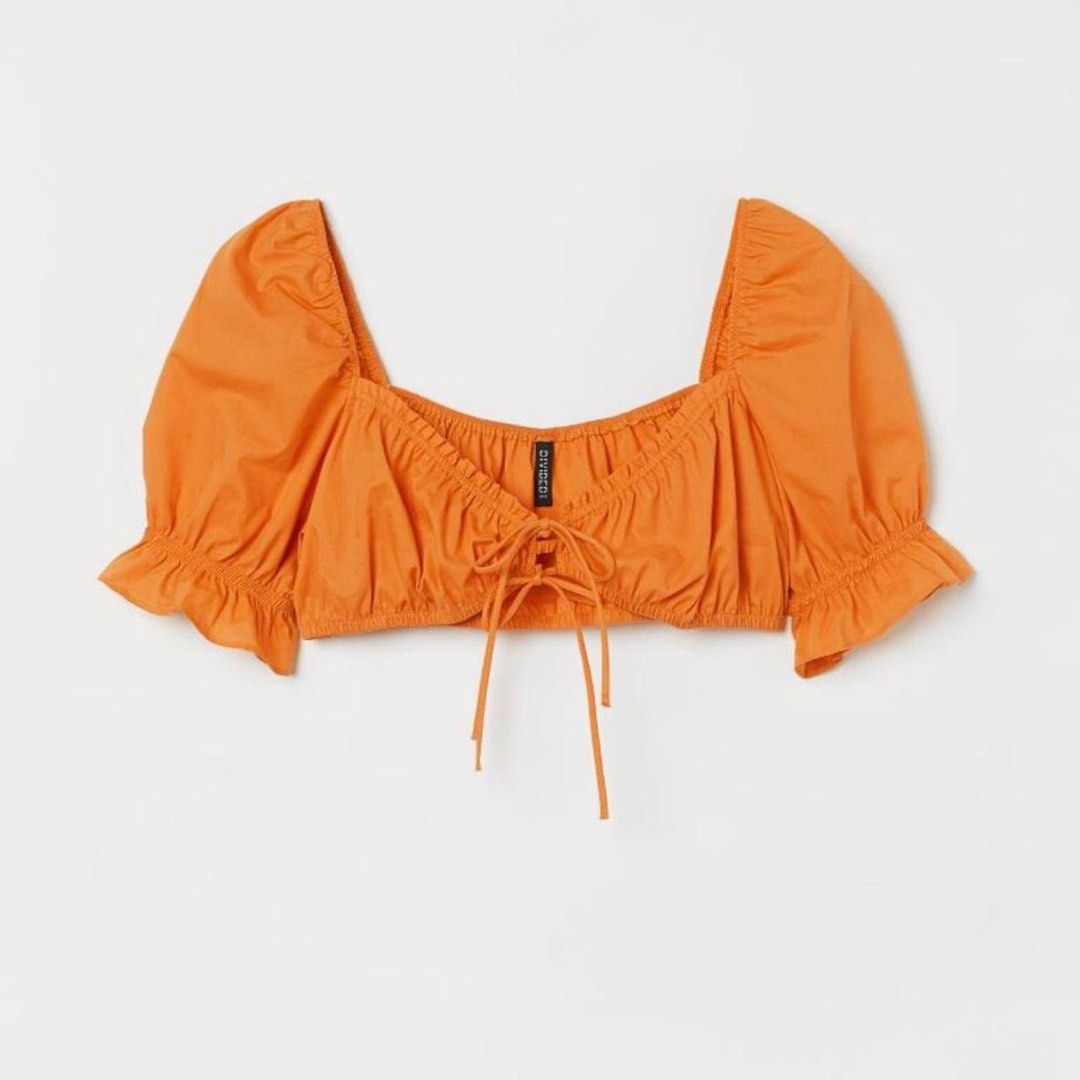 h&m Puff Sleeve Ruched Summer Coordinates Set (Category: Sets or Coordinates) located in Taguig. Submitted by buymyclothes_ (Listing ID 1363944815, Image 3). Description: self- tie top in S smocked skirt in XS used once .
