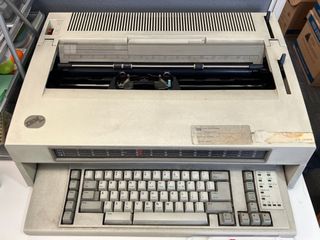 （分類：）位於 。 由 sumyee19981009 提交（商品編號 1363905011，圖片 1）。簡介： 。
