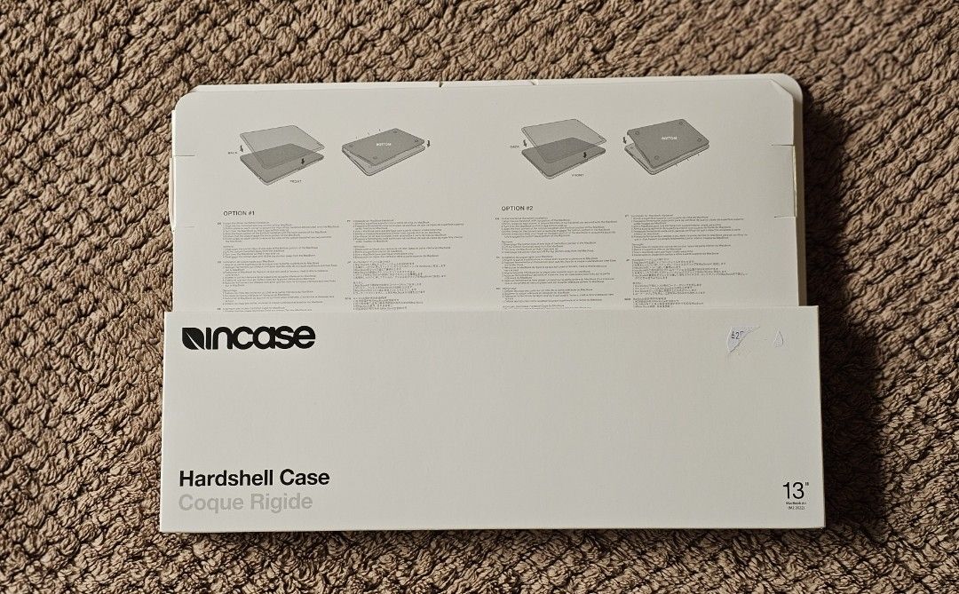 Laptop Incase 13-inch Transparent Hardshell Case (Category: Laptop Bags & Sleeves) located in Pasay City. Submitted by marielirene (Listing ID 1363912690, Image 2). Description: this was newly bought from Australia RFS: Shifted to Jelly case.