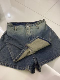 (Category: ) located in . Submitted by cyu9235 (Listing ID 1363993417, Image 1). Description: .