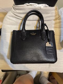 （分類：）位於 。 由 lam0510 提交（商品編號 1364001761，圖片 1）。簡介： 。