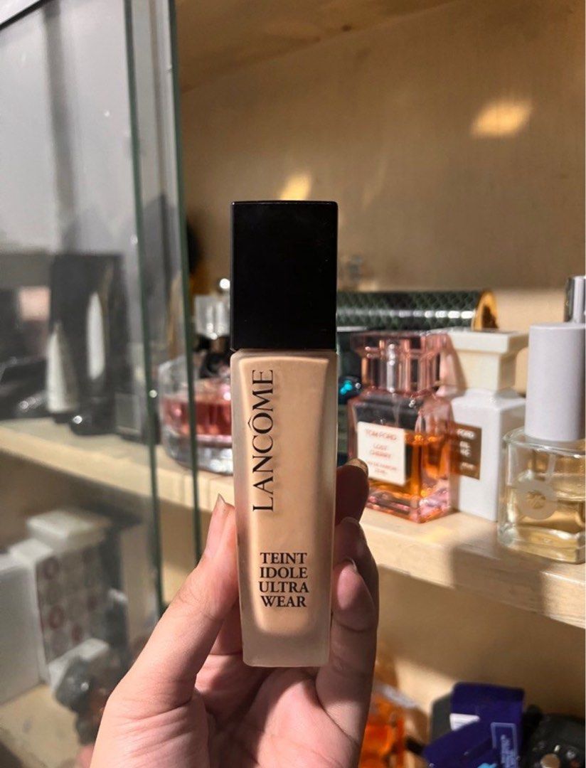 lancome tinte idole foundation (Category: Makeup) located in Manila. Submitted by mvx.xv (Listing ID 1363933605, Image 1). Description: not my shade bought here on carousell negotiable used 2-3x in total only.