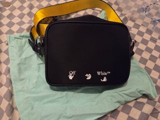 （分類：）位於 。 由 liveturtle_c12c4b 提交（商品編號 1364033849，圖片 1）。簡介： 。