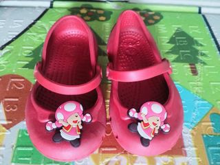 (Category: ) located in . Submitted by nshop91 (Listing ID 1363893880, Image 1). Description: .