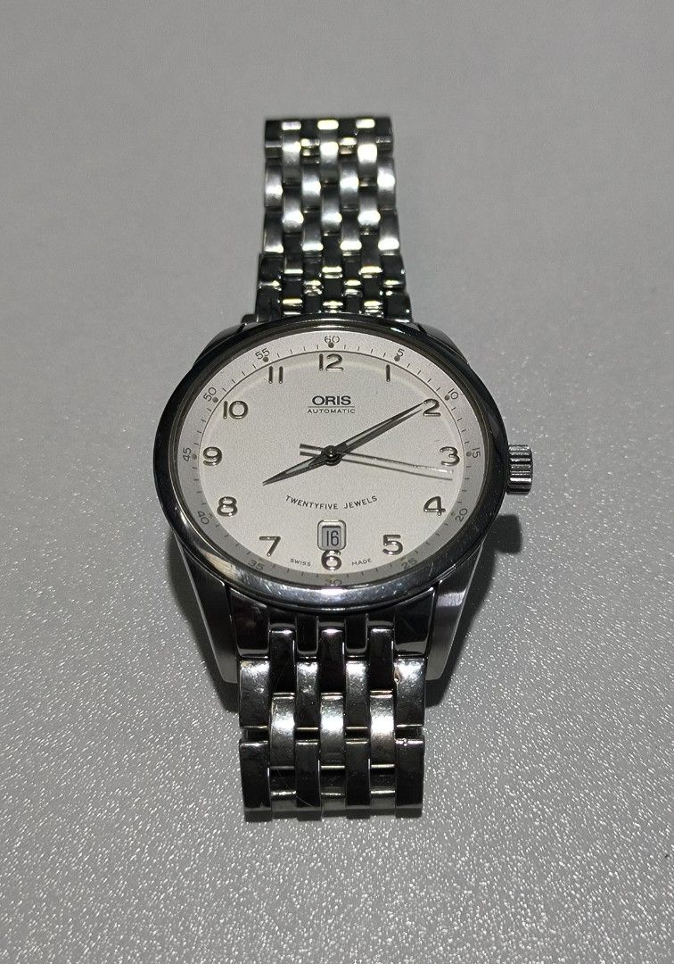 Oris XXL Date Automatic (Category: Men's Watches) located in Taguig. Submitted by j_watches007 (Listing ID 1319710941, Image 3). Description: Authentic Secondhand ⌚ Used Watch Oris XXL Date Automatic White Dial Swiss Made Front Sapphire Crystal All Stainless Steel 20 28540 Oris Swiss 7504 42MM Original Bracelet 7plus inc. wrist size “Watch Only” DISCLAIMER: IT’S OLD USED WATCHES EXPECT OF SOME SCRATCHES/SIGNS OF USAGE & PLEASE MANAGE YOUR EXPECTA