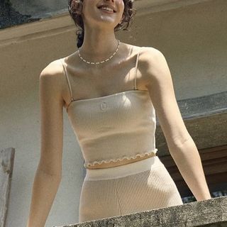 由 chaaa__ (刊登 ID 1364042855，圖片 1) 提交，位於 的 (類別：)，說明：。