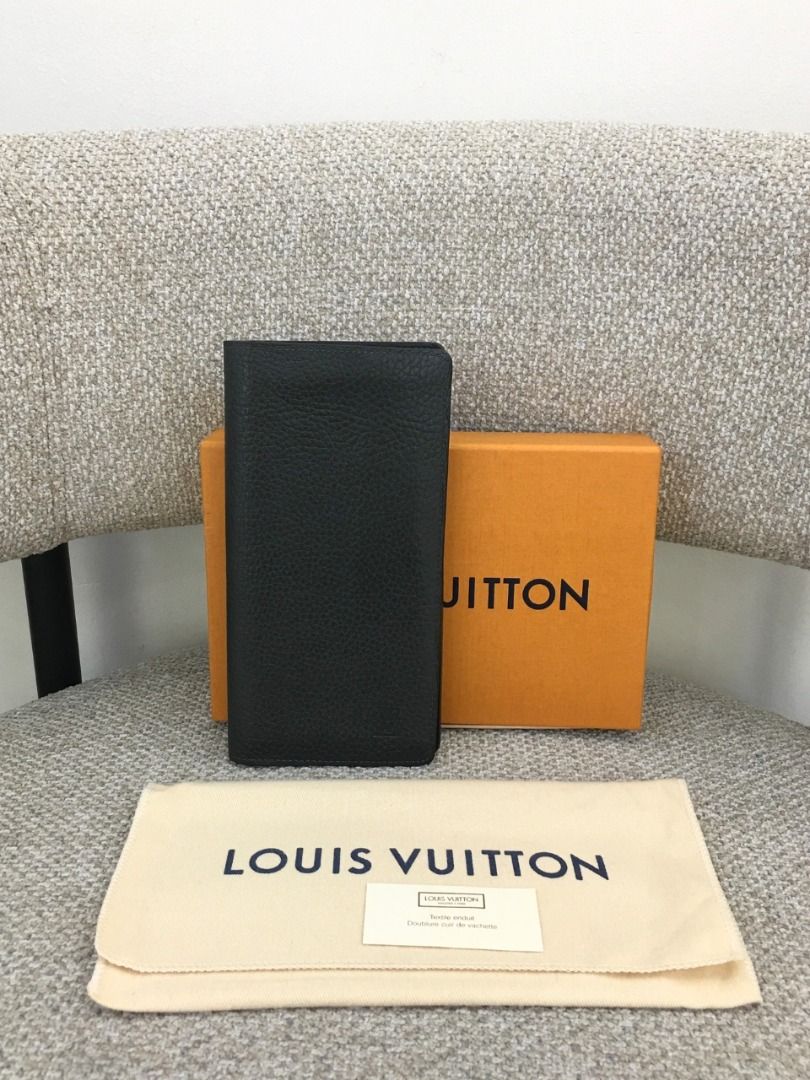 Pre-owned Authentic LOUIS VUITTON Long Wallet (Category: Luxury Bags & Wallets) located in Santa Rosa. Submitted by brandieshoppe (Listing ID 1363953531, Image 1). Description: ✅ Authentic/Original Preloved ✅ From Japan Auction ✅ Moneyback Guaranteed If Proven Fake ✅ In Excellent Condition ✅ Message Us For More Details *Open Also for Layaway Terms #00157.
