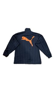 (Category: ) located in . Submitted by ams.thrift (Listing ID 1364022264, Image 1). Description: .