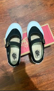 (Kategori: ) berada di . Dikirim oleh assherry (ID iklan 1364021755, Gambar 1). Deskripsi: .