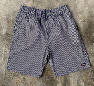 (Category: ) located in . Submitted by LOH_STORE (Listing ID 1363934738, Image 1). Description: .