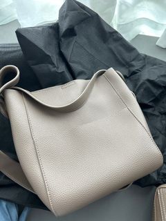 （大象🐘灰）清屋 Should bag❤️64201446126594110