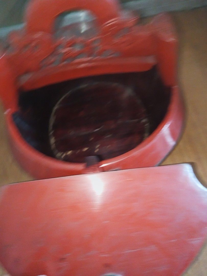 Antiques Wood Cookware (Category: Bakeware) located in Quezon City. Submitted by kuuselasy53849 (Listing ID 1364119516, Image 3). Description: just saw this in the house and i dont know what is this and also the purpose of this hehhehe. very old. pick up at tomas morato q.c.