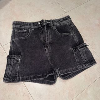 (Category: ) located in . Submitted by totitozz (Listing ID 1364211961, Image 1). Description: .
