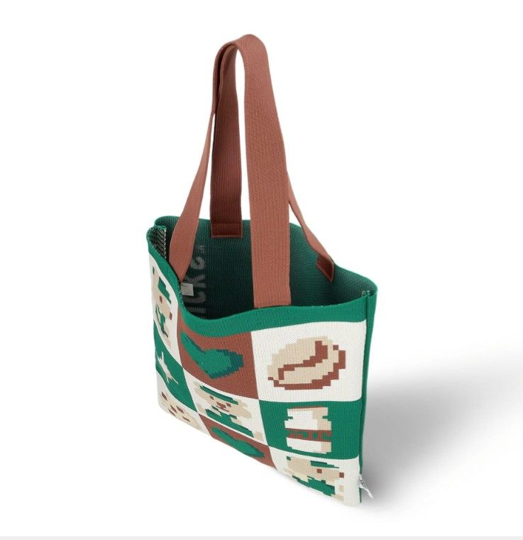 【STARBUCKS】2025年 Bearista Game Toteトートバッグ BN Brand New Authentic Starbucks Bearista Game Tote Bag