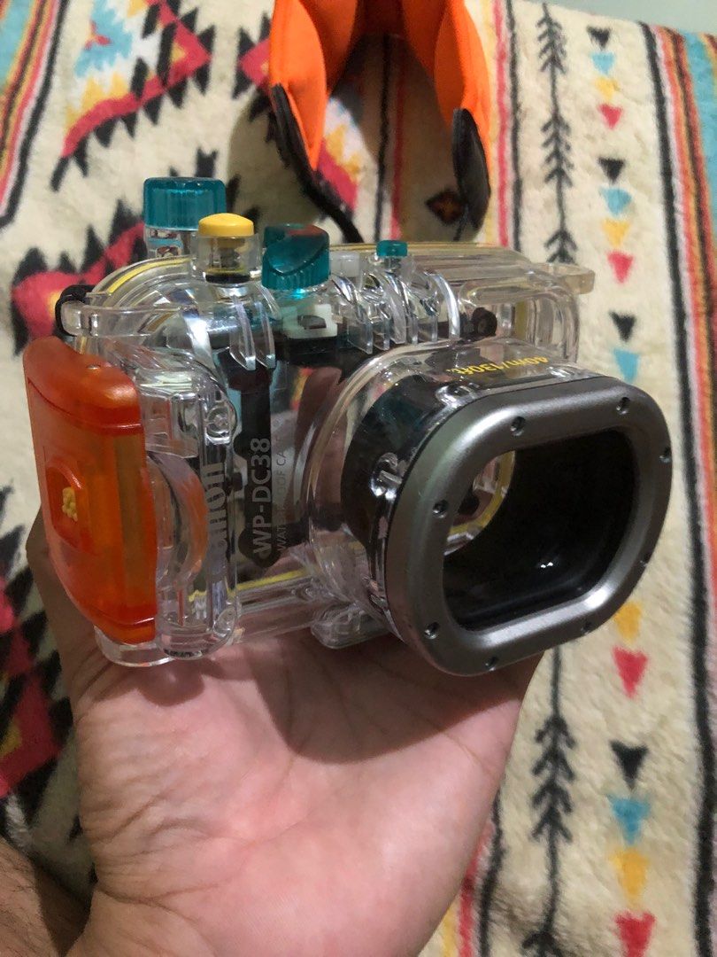 Canon WP-DC38 underwater water proof case (Category: Dry Boxes & Cabinets) located in Quezon City. Submitted by markgolveo (Listing ID 1364198989, Image 1). Description: Canon WP-DC38 underwater water proof case.