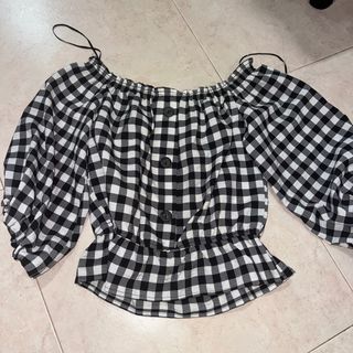 (Category: ) located in . Submitted by totitozz (Listing ID 1364209475, Image 1). Description: .