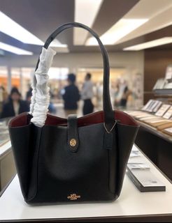 (Category: ) located in . Submitted by luxurious.mall (Listing ID 1364093815, Image 1). Description: .