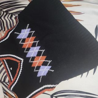 (Category: ) located in . Submitted by mintyyychc (Listing ID 1364125735, Image 1). Description: .