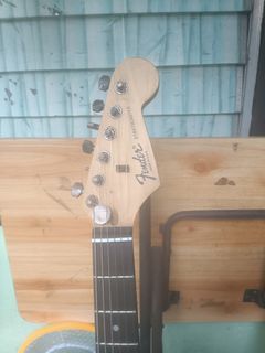 Fender black stratocaster