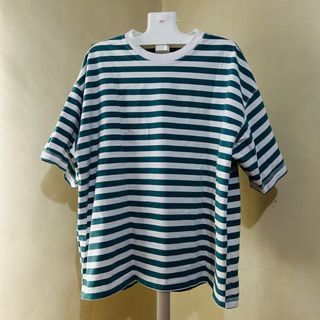 H&M South Korea Green White Striped Large T-Shirt for Men Korean Style Loose Fit Plus Size Round Neck Tee | Casual Streetwear Aesthetic Top for Teens & Ladies | Authentic Branded H&M Clothing PH | Comfortable Soft Cotton Shirt for Daily Wear | OOTD