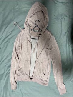 (Category: ) located in . Submitted by leanne.closet (Listing ID 1364077886, Image 1). Description: .
