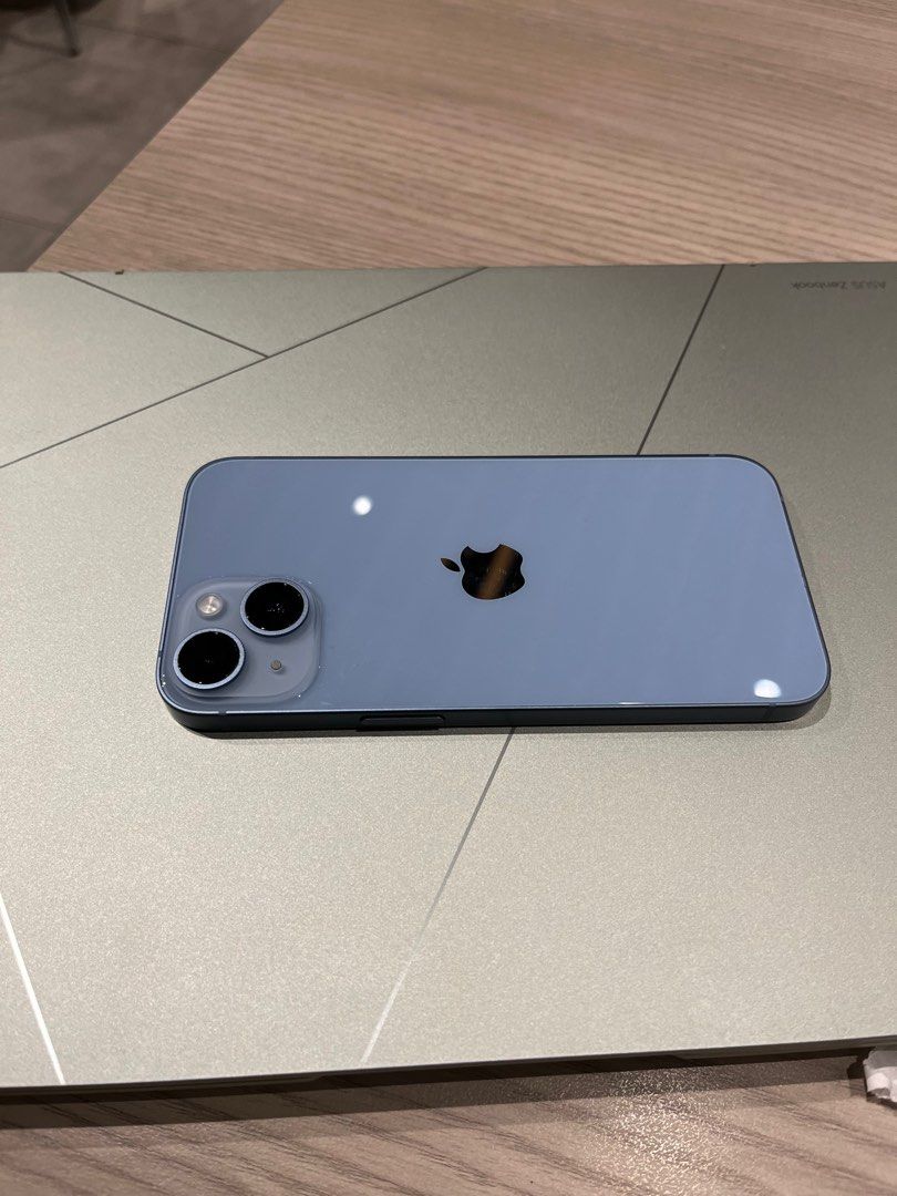 Iphone 14 256gb (Category: iPhone 14 Series) located in Quezon City. Submitted by agentfrost09 (Listing ID 1364125308, Image 2). Description: For sale Iphone 14 256gb Factory unlocked. Openline. No issues, no dents, no damages. NTC certified, bought from power mac on February 2024. Under warranty until Feb 3, 2025. 87% battery health. No history of repair. Battery not replaced. Updated to IOS 17.7.2 Accessories: Charging Cord Free Silicon case Ma
