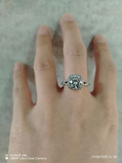 (Category: ) located in . Submitted by chen_yi_ling_2288 (Listing ID 1364148981, Image 1). Description: .