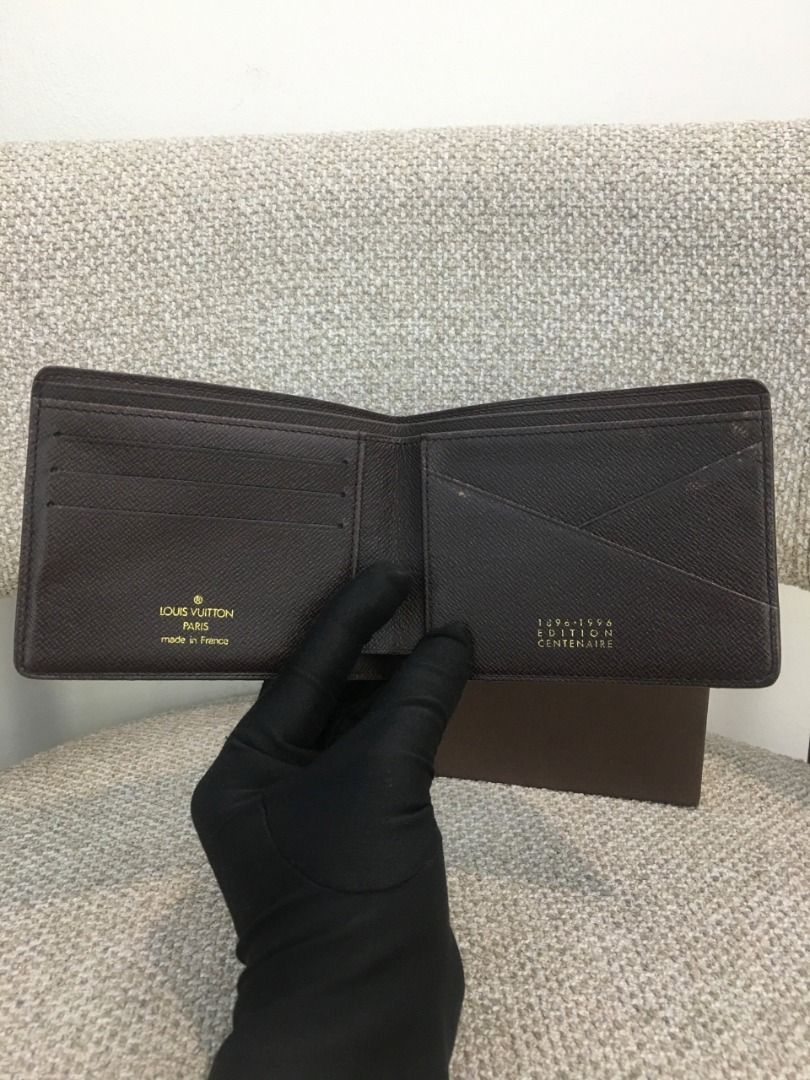 LOUIS VUITTON Damier Men's Wallet (Pre-owned Authentic) (Category: Luxury Bags & Wallets) located in Santa Rosa. Submitted by brandieshoppe (Listing ID 1364119397, Image 3). Description: ✅ Authentic/Original Preloved ✅ From Japan Auction ✅ Moneyback Guaranteed If Proven Fake ✅ In Excellent Condition ✅ Message Us For More Details *Open Also for Layaway Terms #00219.