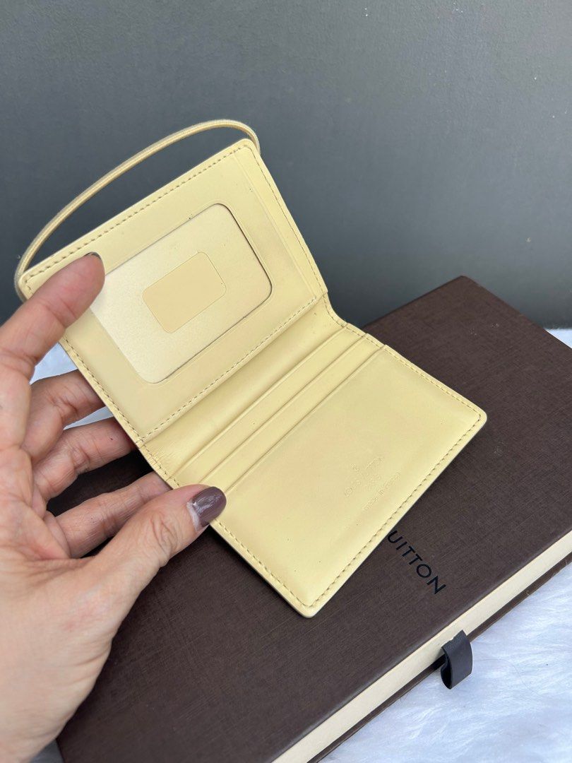 LV Elastique Compact Wallet (Category: Luxury Bags & Wallets) located in Pasig City. Submitted by angelsluxe.mnl (Listing ID 1364138554, Image 2). Description: ☑️ Comes with Authenticity Guarantee Card. ☑️We offer full refund of item if proven not authentic by professional authenticators (not by anybody’s opinion). ☑️Manage expectations when buying preloved items as there may be normal signs of use. All major flaws are declared. ☑️On hand and rea